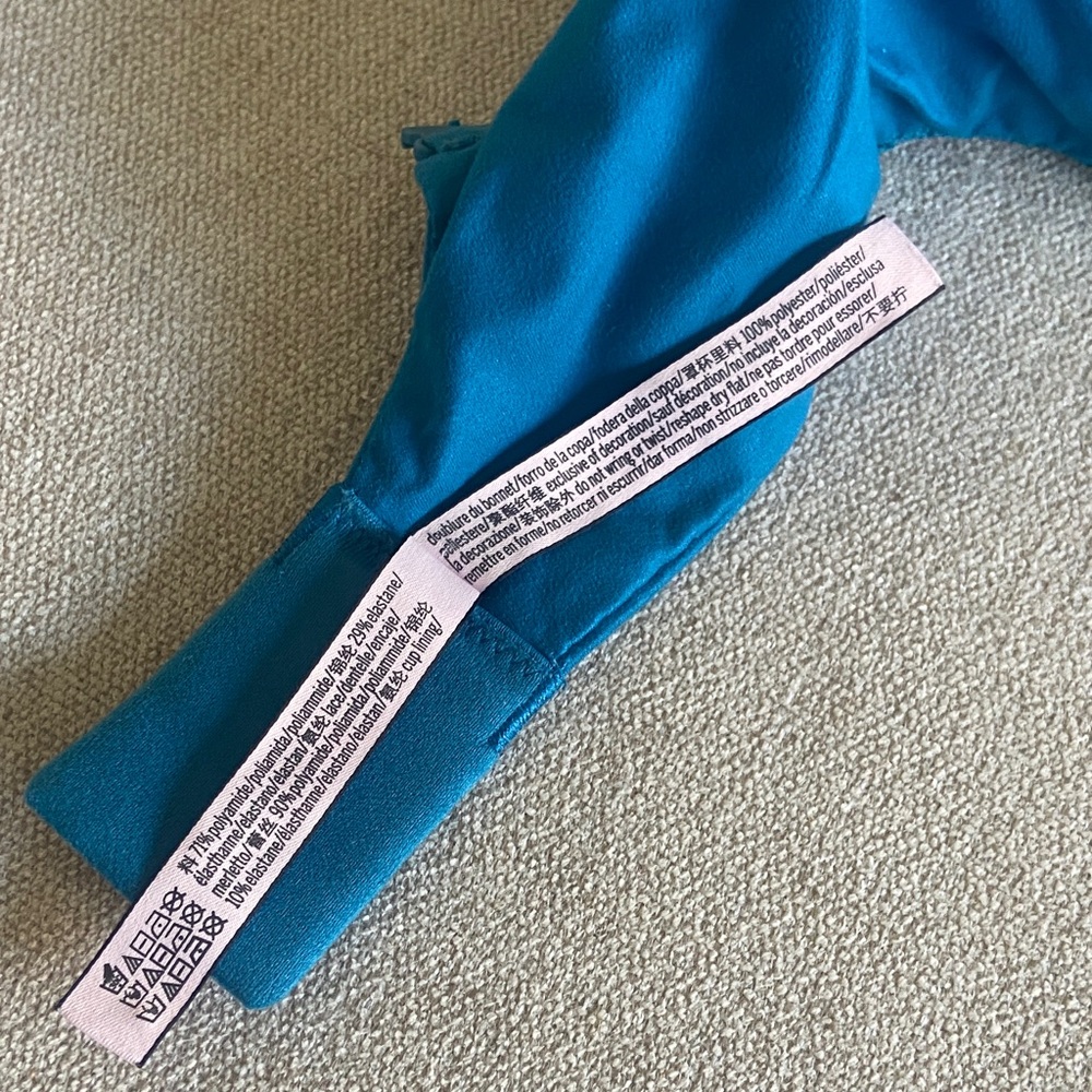 Sale! Victoria's Secret Vibrant Blue Lace Bra, lined Demi underwire 34DDD - Picture 11 of 15